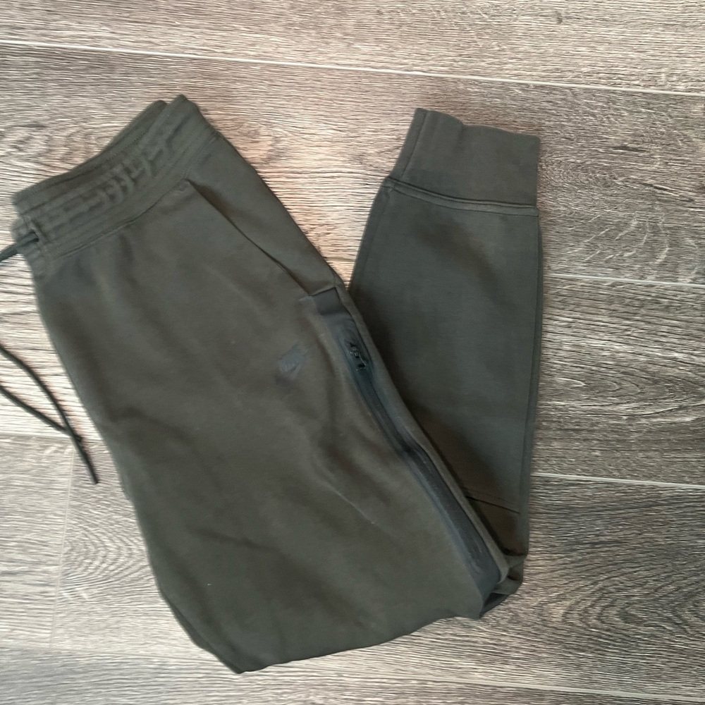 Nike tech fleece joggers, olive green, Men’s Medium (M)